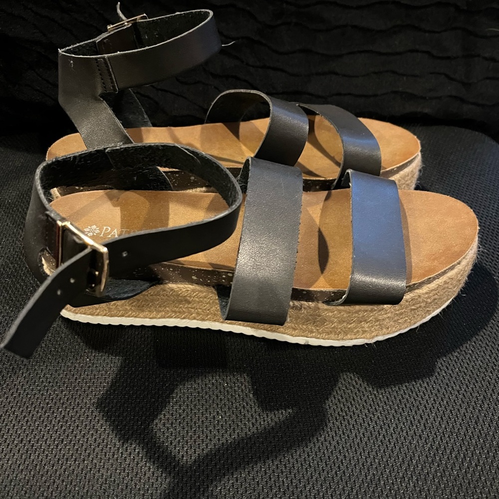 Black Strap Platform Sandals
